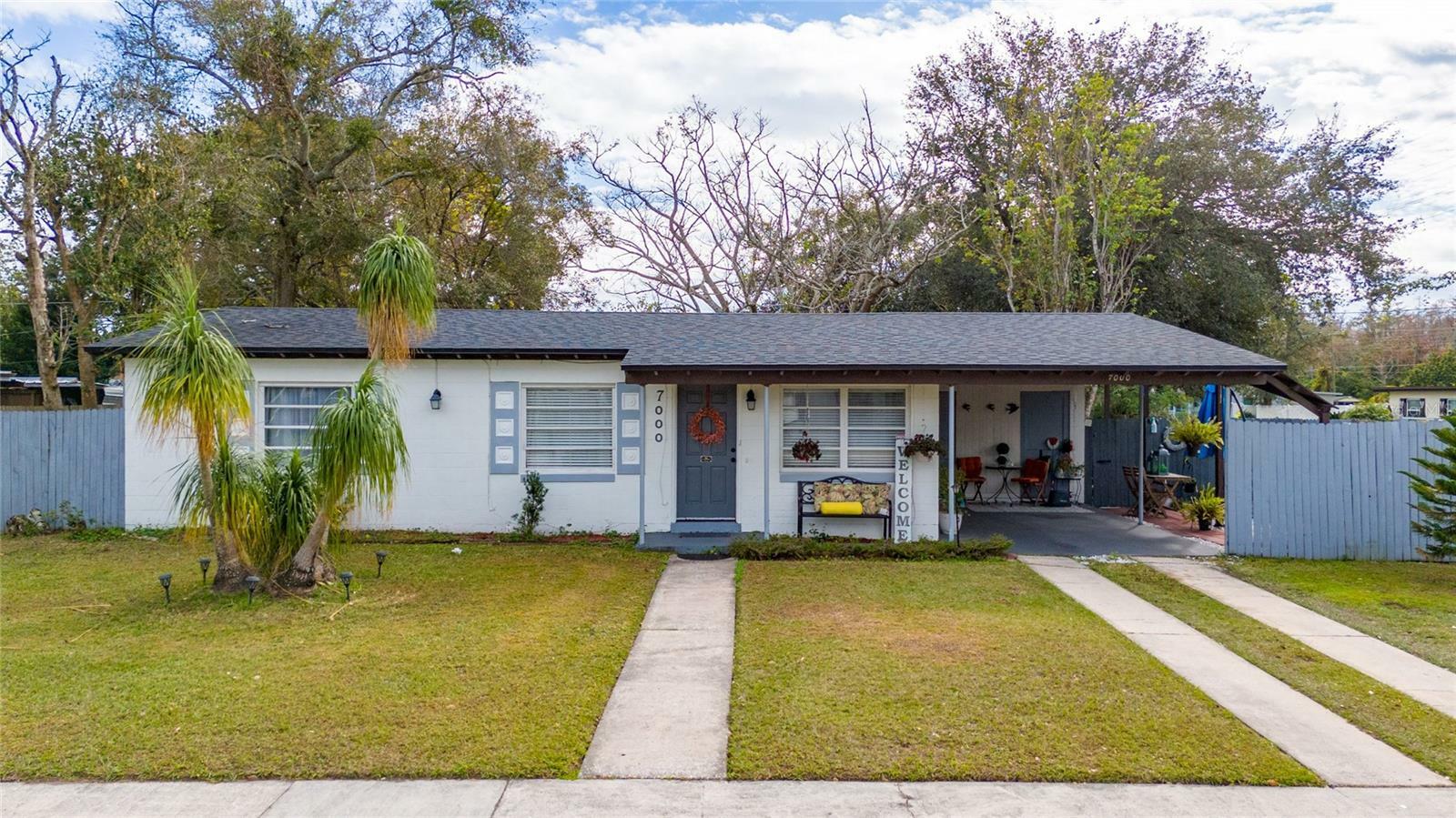 Property Photo:  7000 Moderna Way  FL 32822 