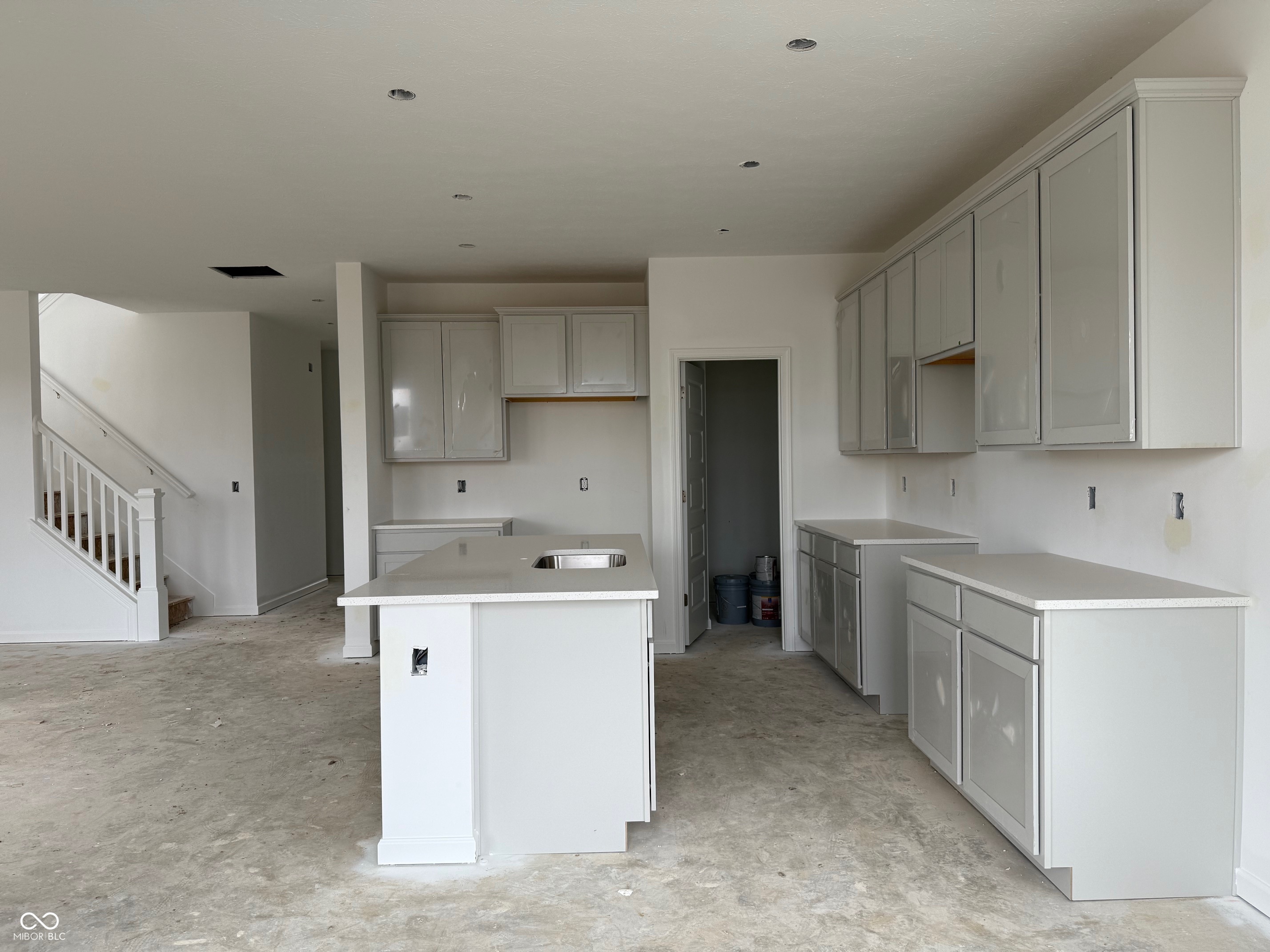 Property Photo: 13359 Vickery Ridge Drive IN 46037