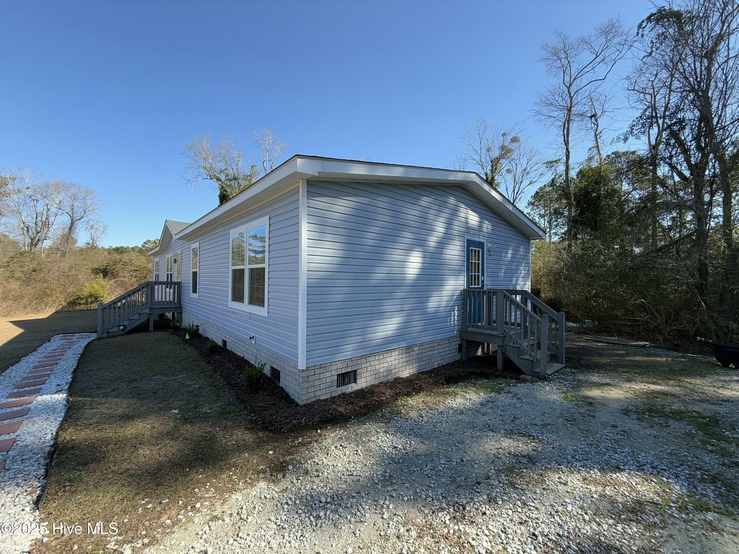 Property Photo:  294 S Jenkins Street  NC 28445 