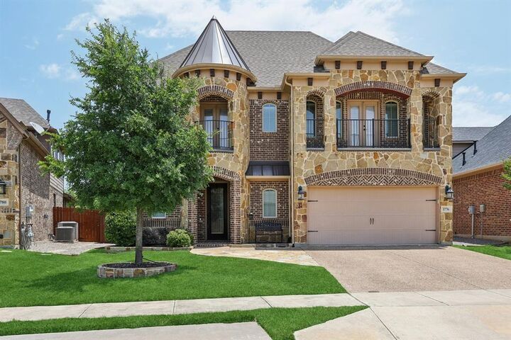 Property Photo: 1776 Halifax Street TX 76262