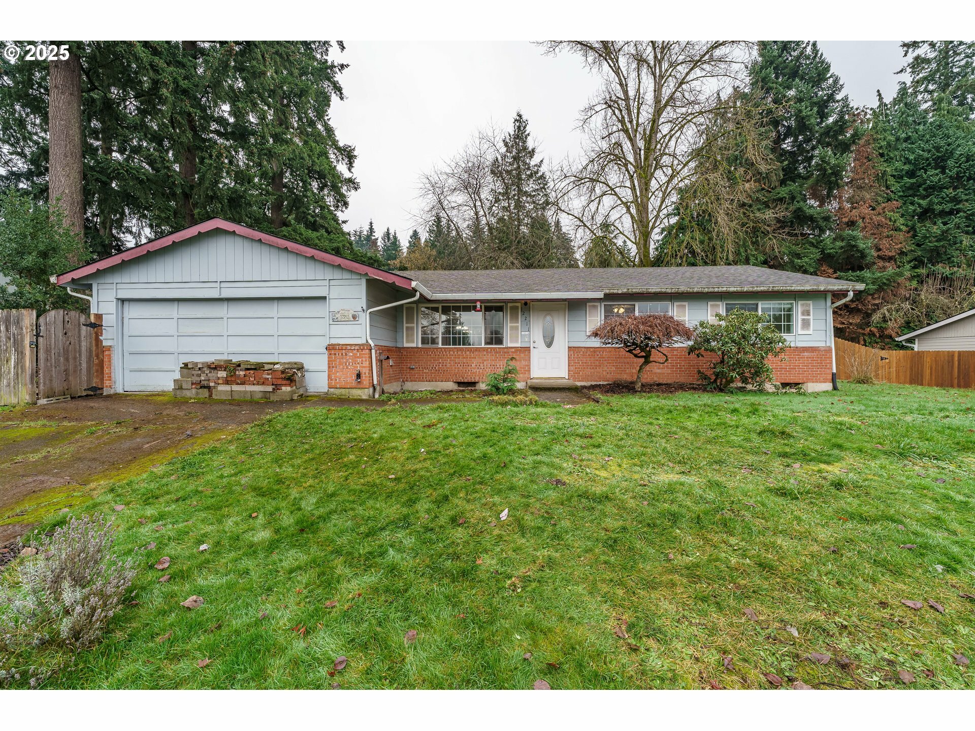 Property Photo:  12211 NE 24th St  WA 98684 