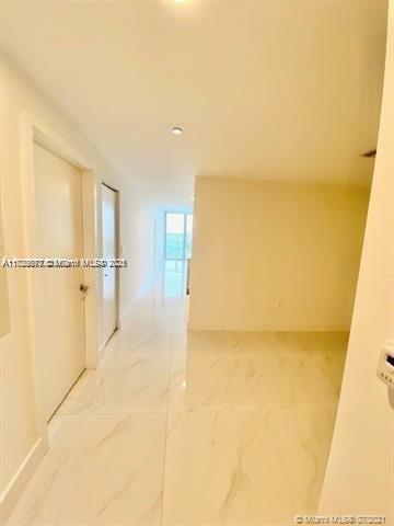 Property Photo:  16385 Biscayne Blvd 702  FL 33160 