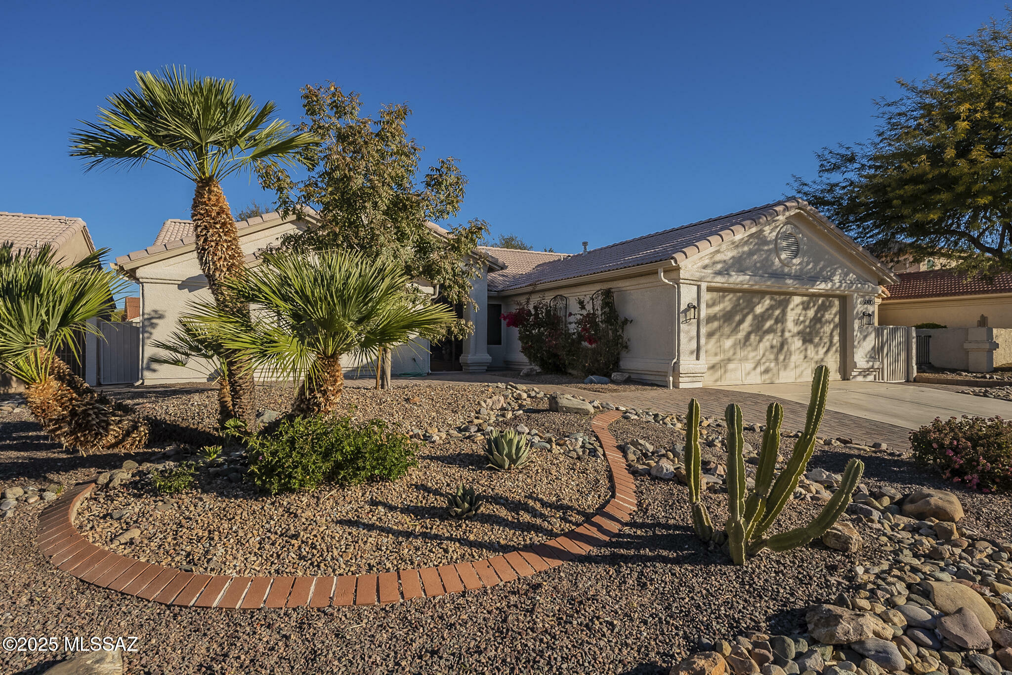 Property Photo:  65000 E Canyon Drive  AZ 85739 