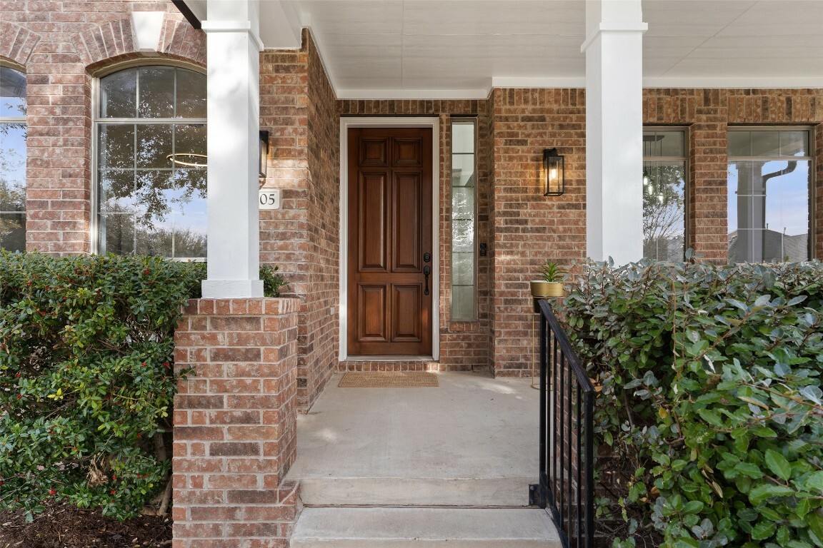 Property Photo:  2905 Kinloch Drive  TX 78613 