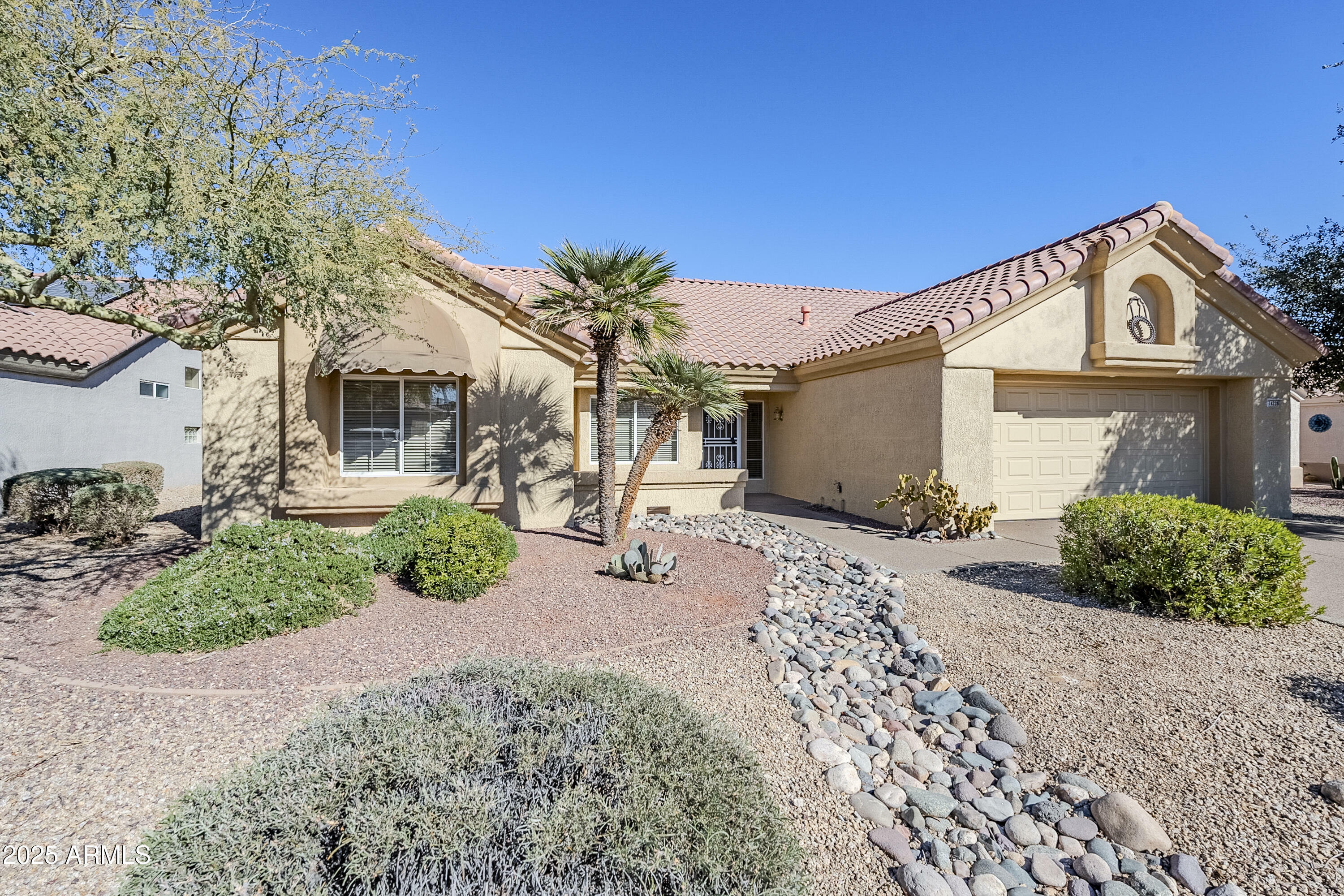 Property Photo:  14228 W Wagon Wheel Drive  AZ 85375 