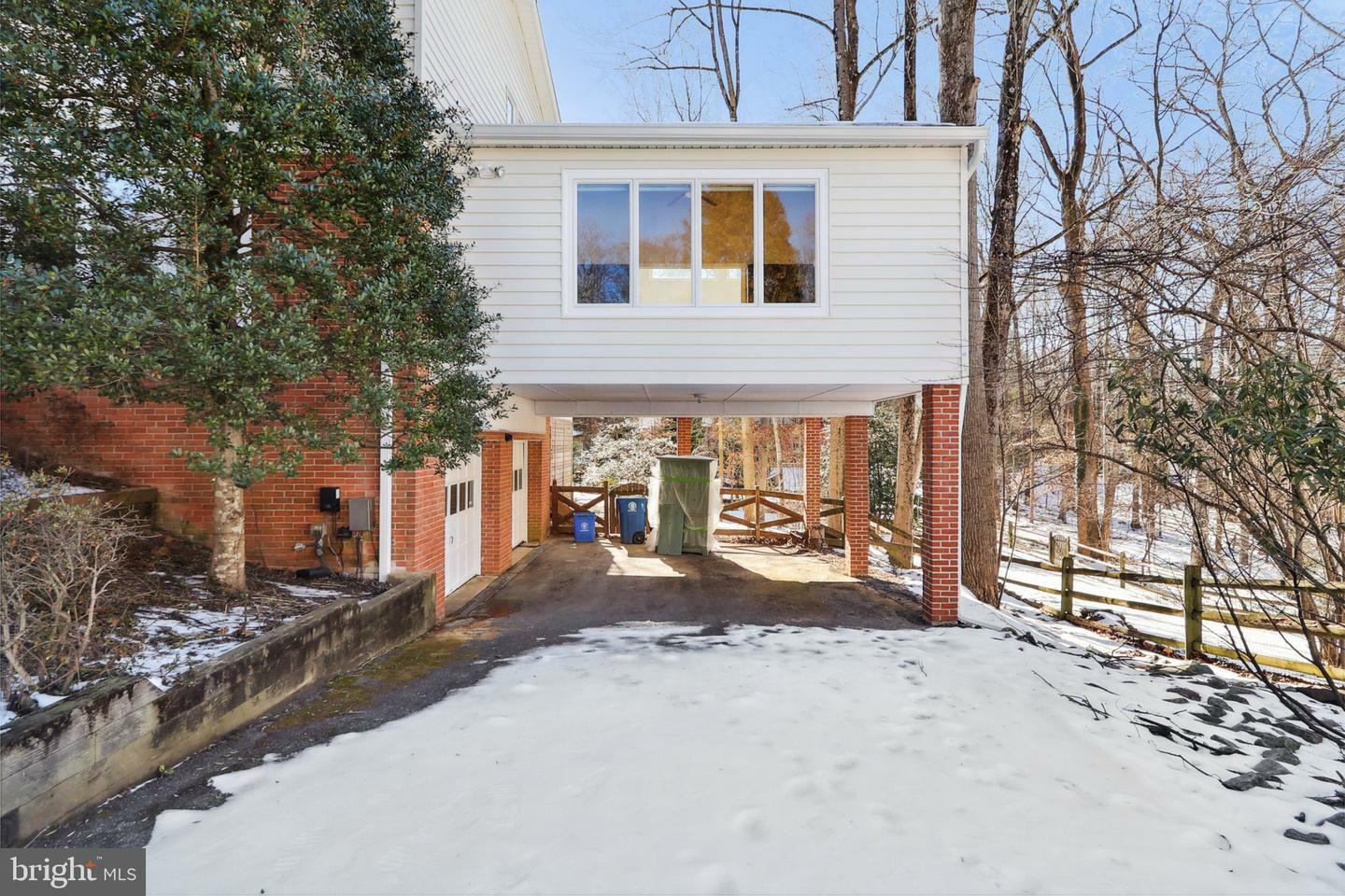 Property Photo:  7820 Carteret Road  MD 20817 