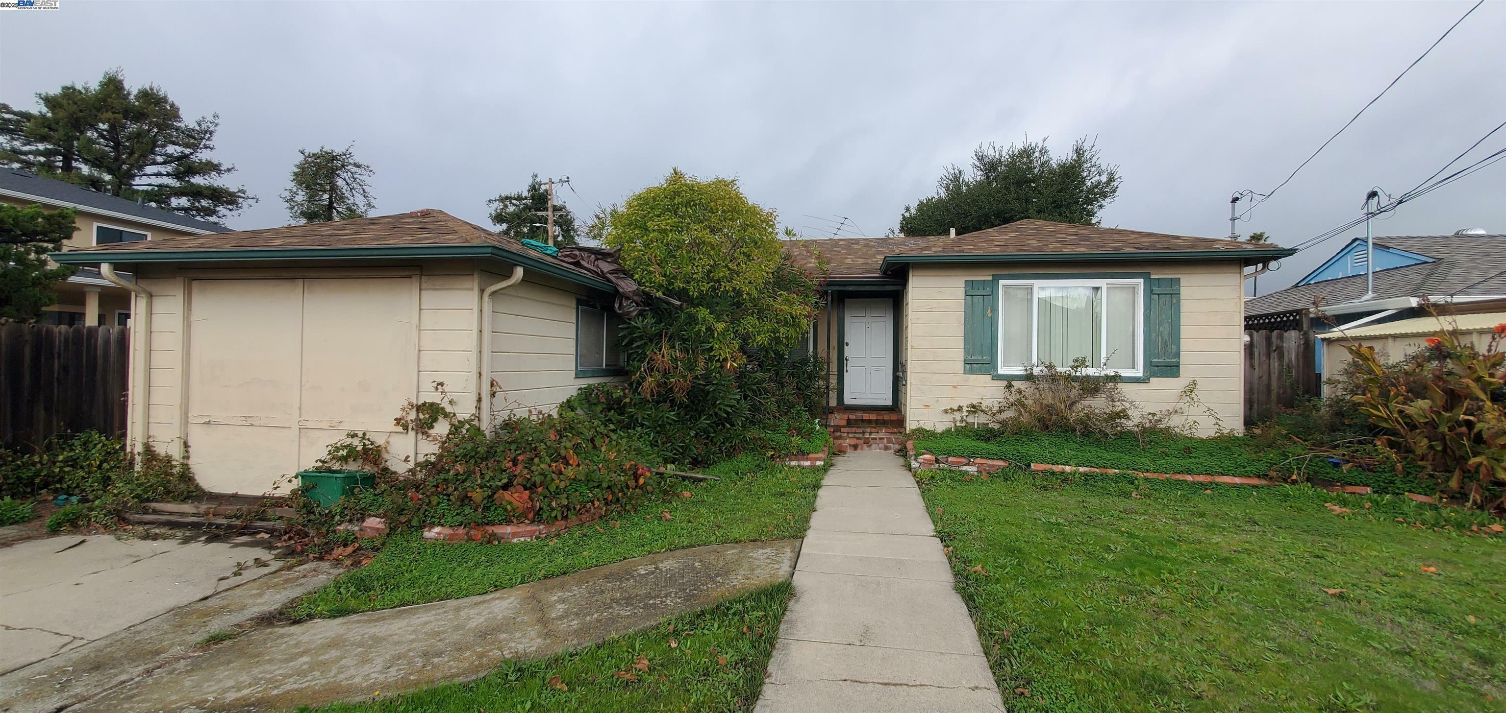 Property Photo:  3012 Kerr Street  CA 94546 