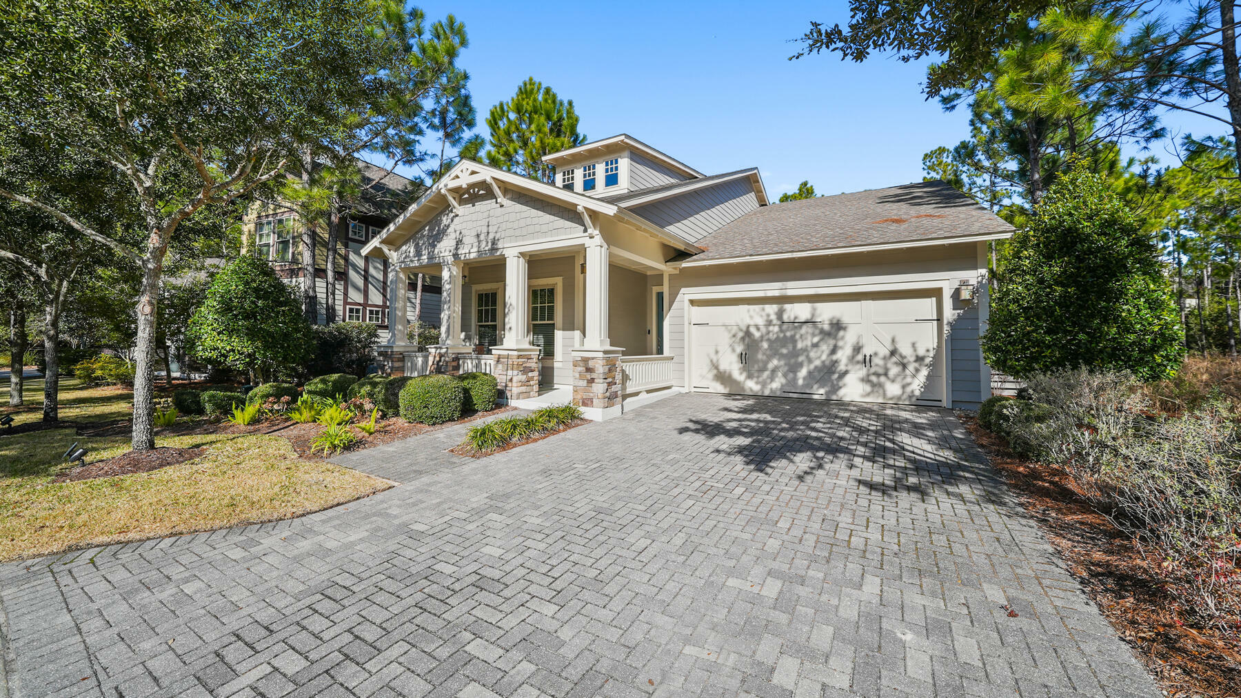 Property Photo:  1511 Little Hawk Lane  FL 32413 