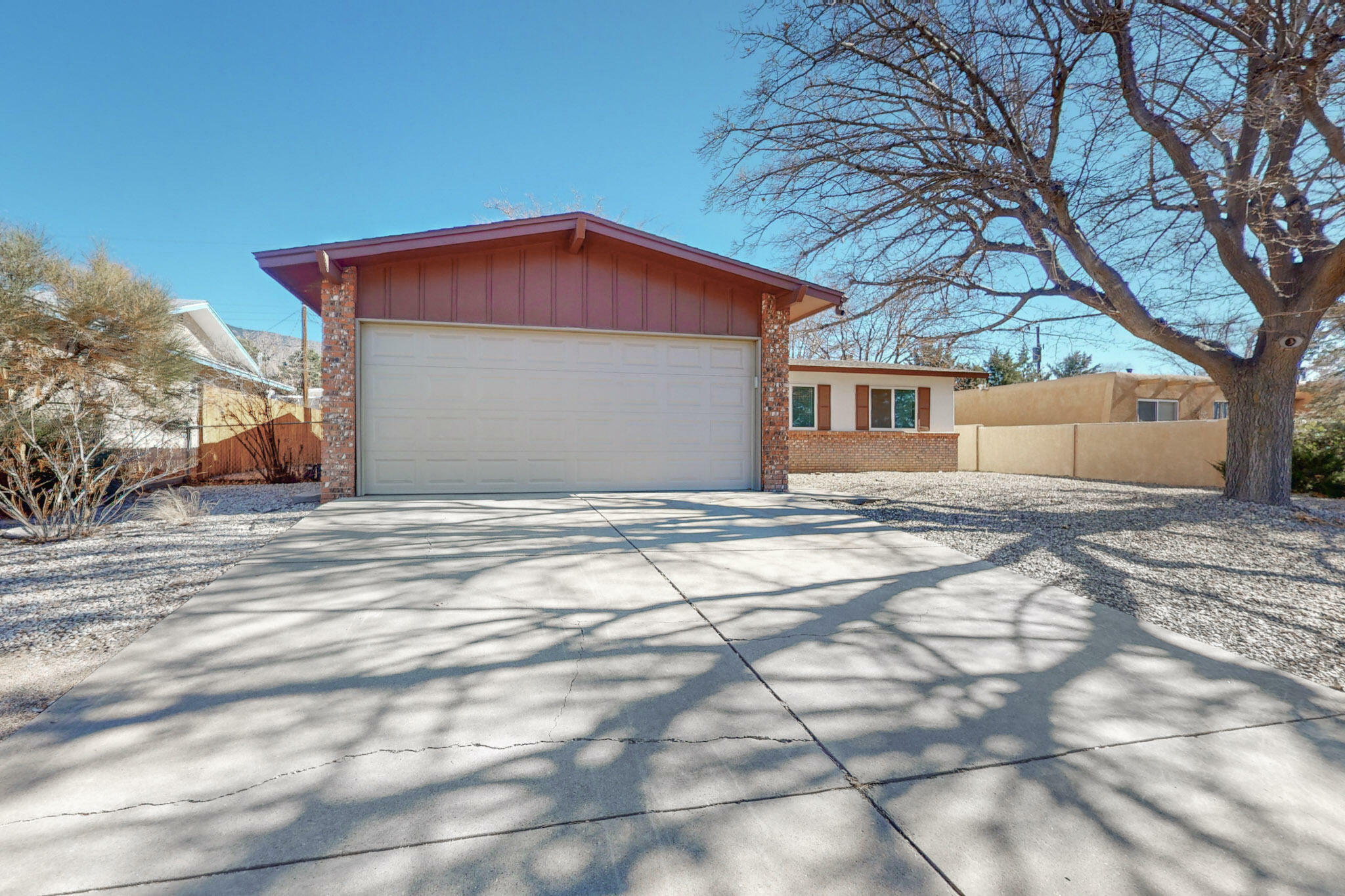 Property Photo:  1820 Nakomis Court NE  NM 87112 