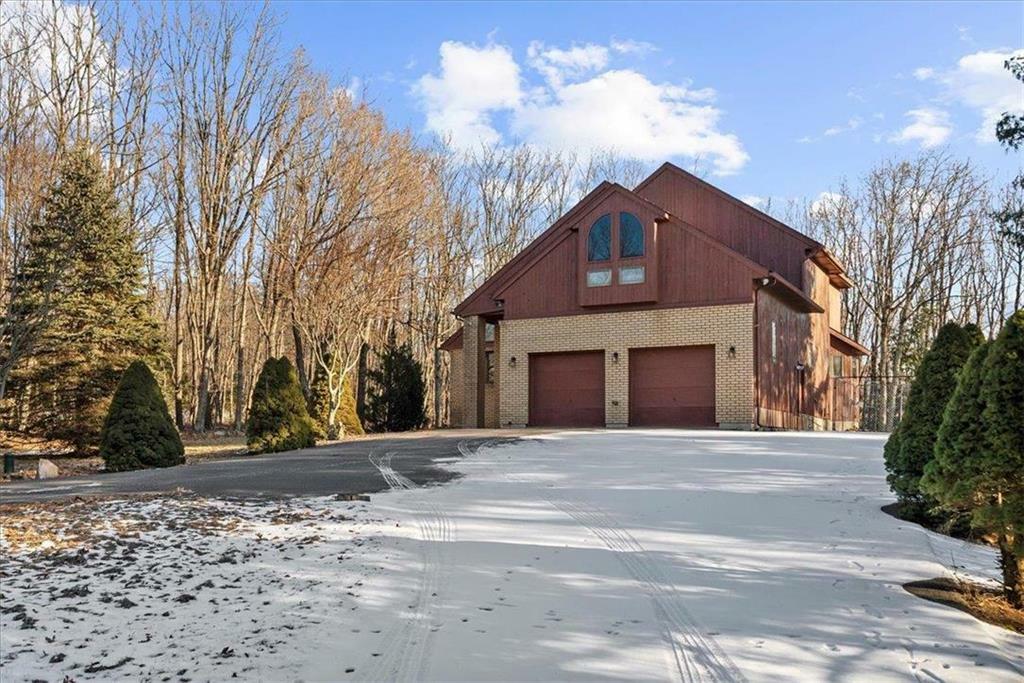 Property Photo:  131 Stone Ridge Road  PA 18210 