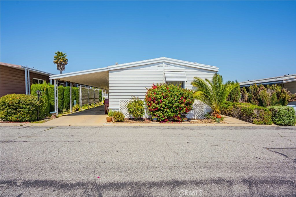 Property Photo:  27701 Murrieta Road 121  CA 92586 