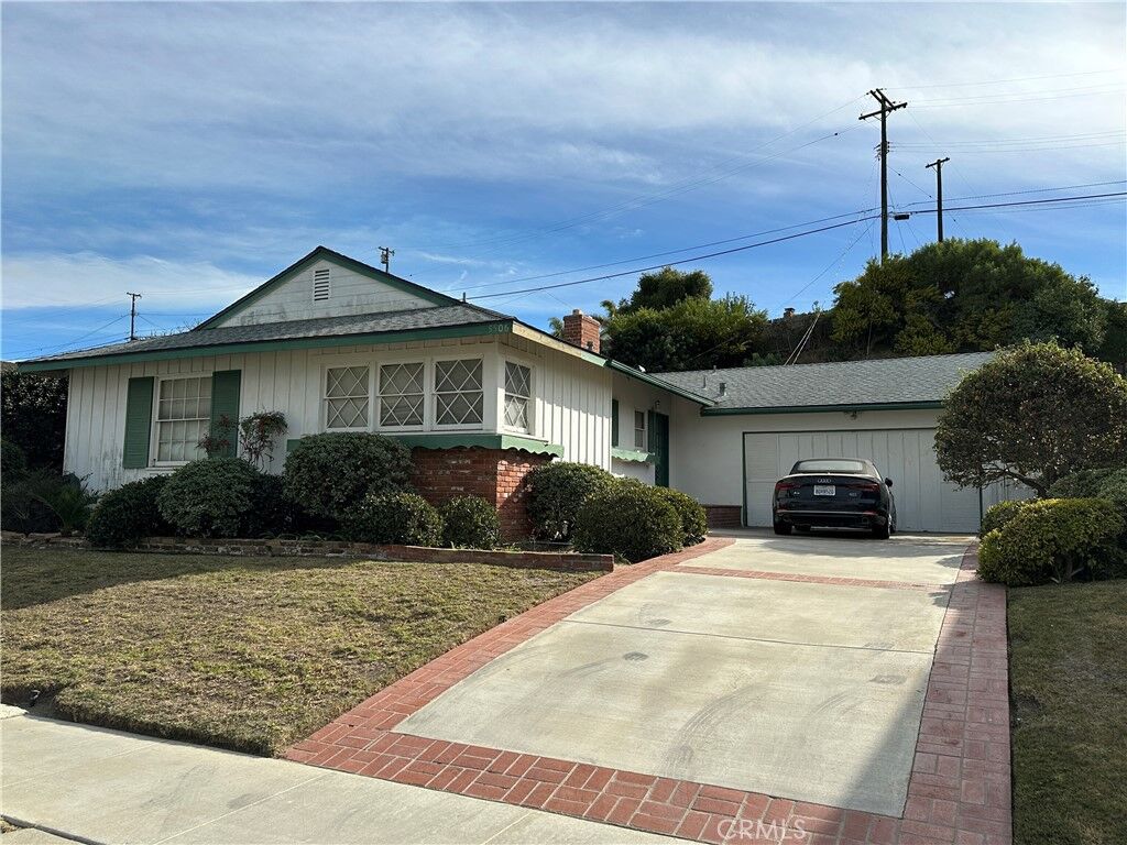 Property Photo: 5506 Calle De Ricardo CA 90505