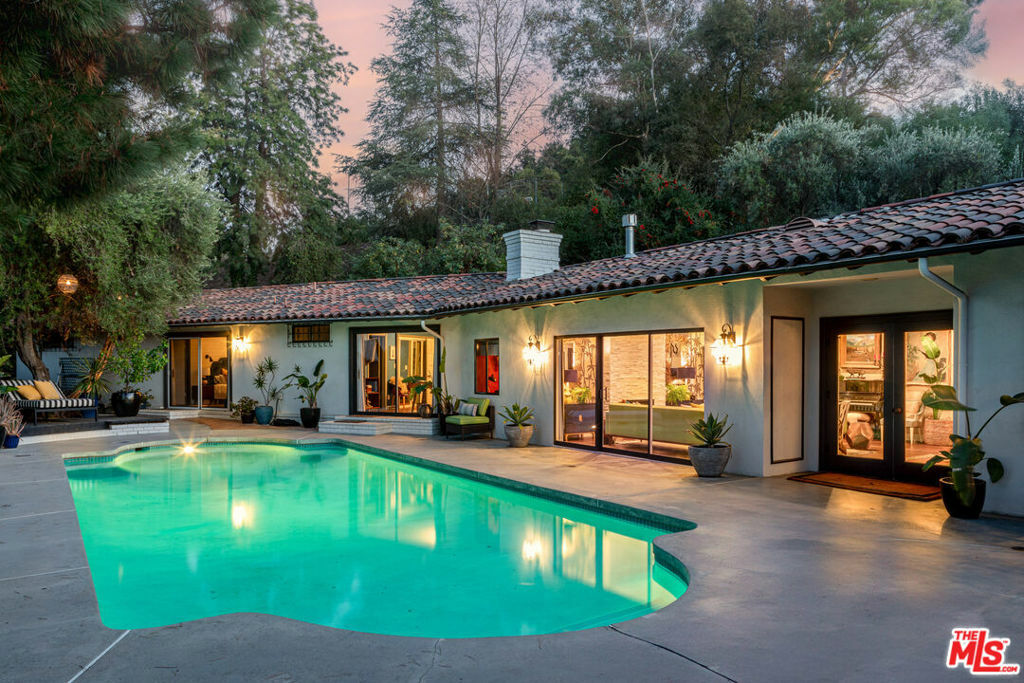 Property Photo: 3121 Fond Drive CA 91436