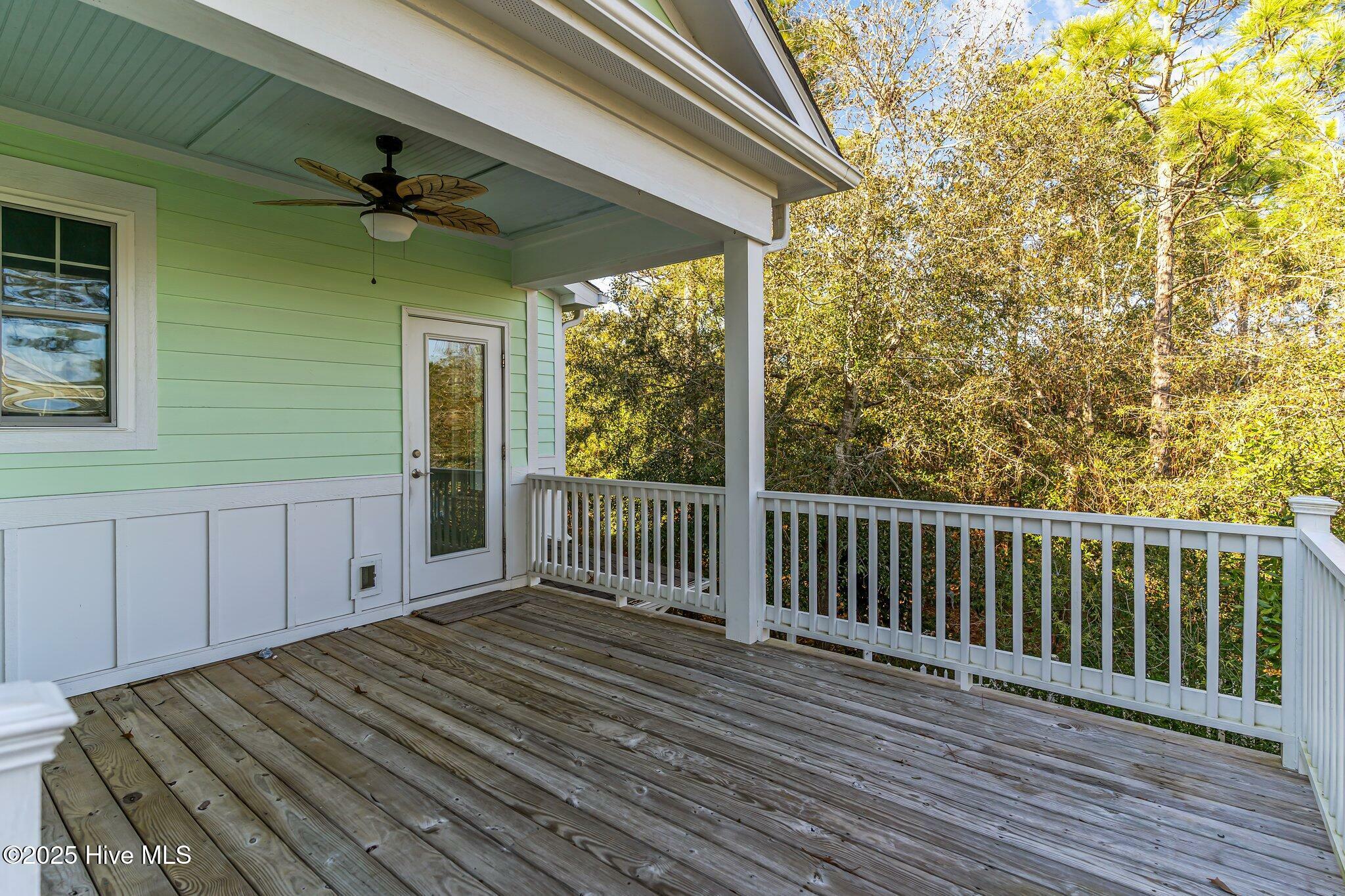 Property Photo:  116 NE 11th Street  NC 28465 