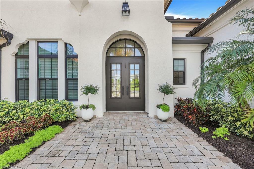 Property Photo:  3234 Cullowee Ln  FL 34114 