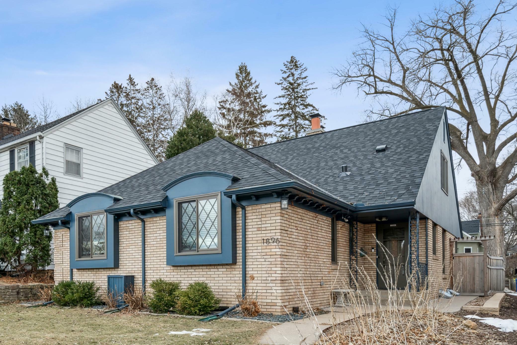 Property Photo:  1896 Wellesley Avenue  MN 55105 