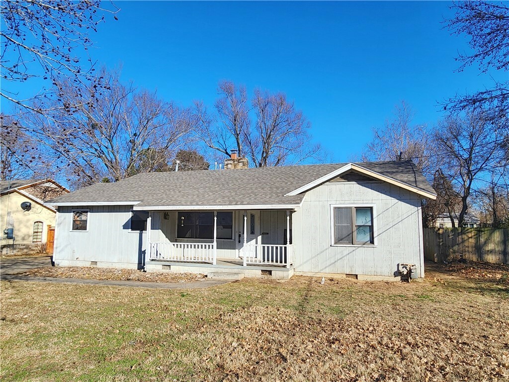 711 Maple Drive  Springdale AR 72764 photo