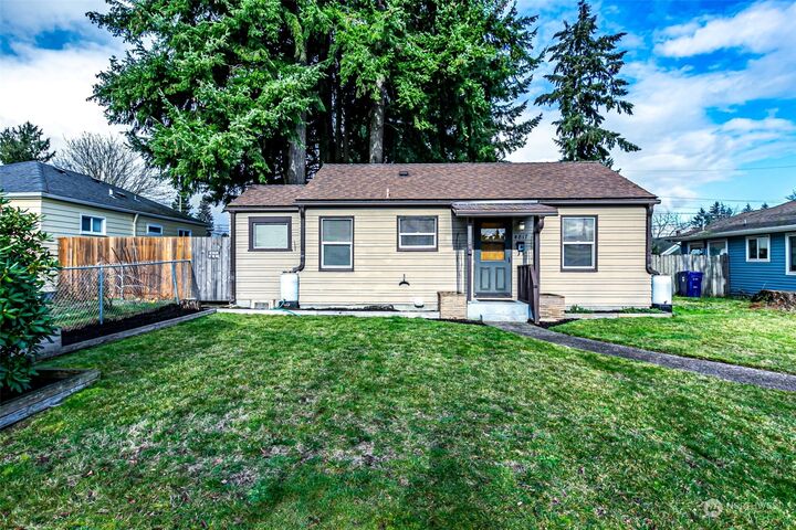 4817 N 30th Street  Tacoma WA 98407 photo