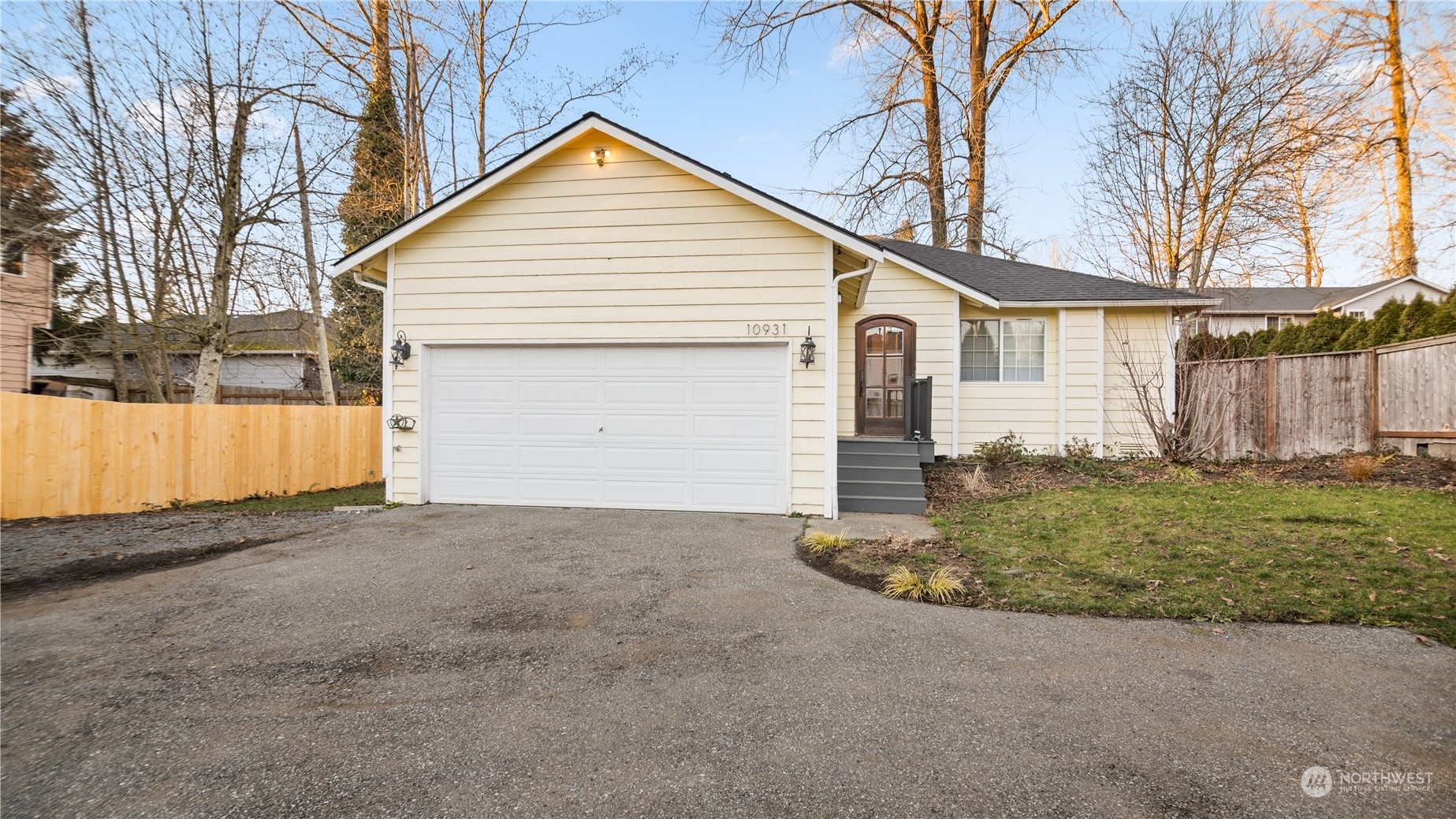 Property Photo:  10931  Paine Field Way  WA 98204 