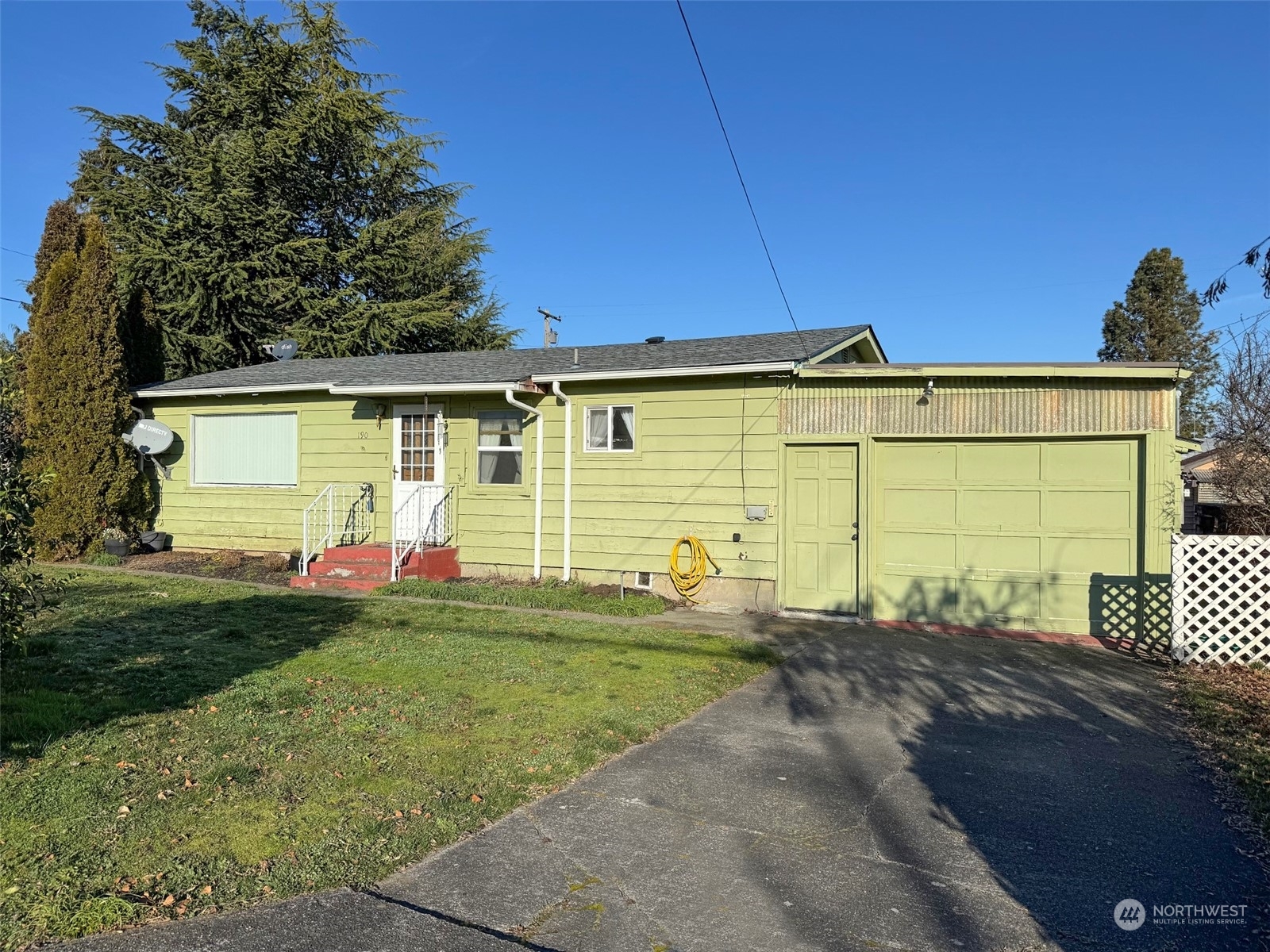 Property Photo:  190 W Hammond Street  WA 98382 