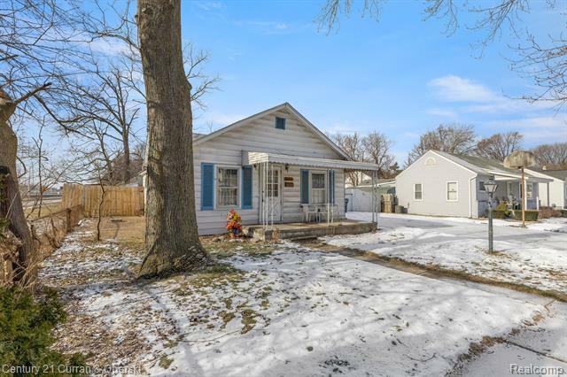 Property Photo:  1604 S Wilson Avenue  MI 48067 