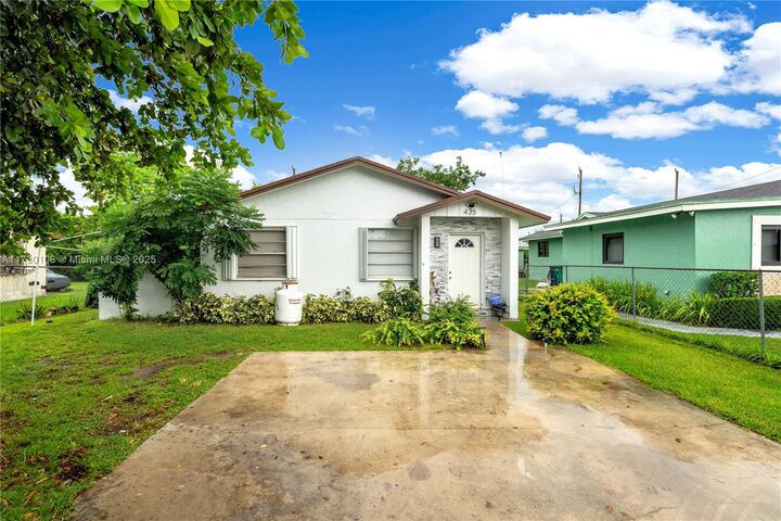 435 NW 15th St  Florida City FL 33034 photo