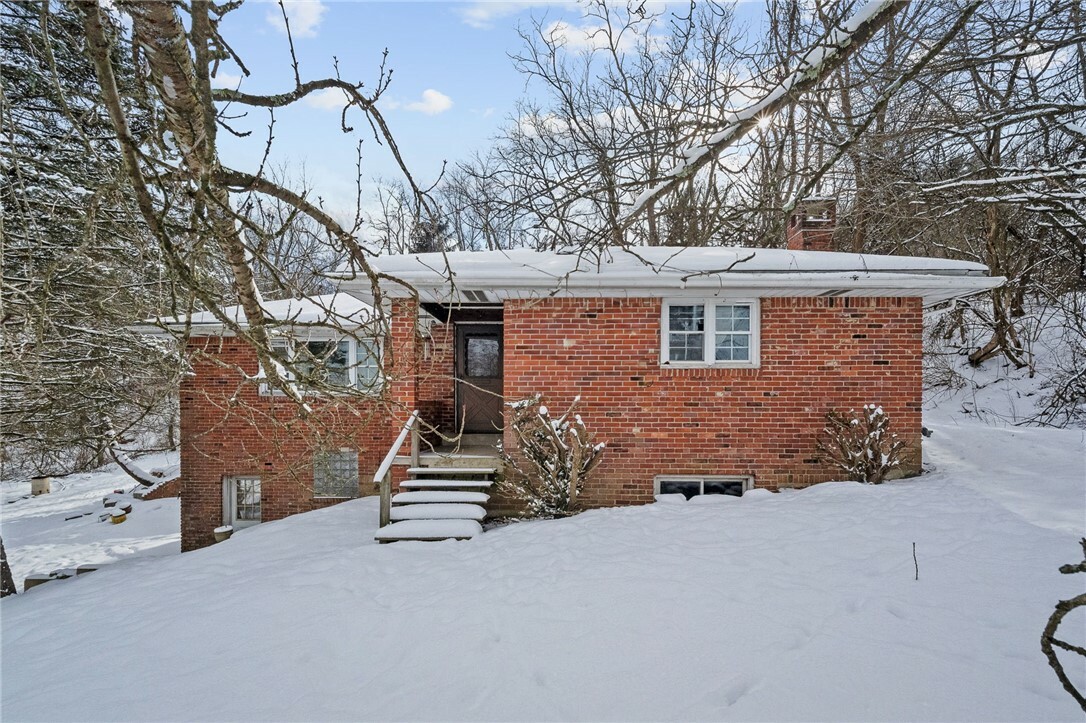 Property Photo:  309 Lewis Run Road  PA 15122 