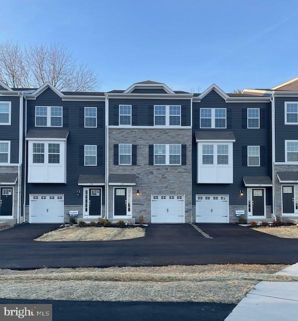 Property Photo:  130 Bell Court  PA 18960 