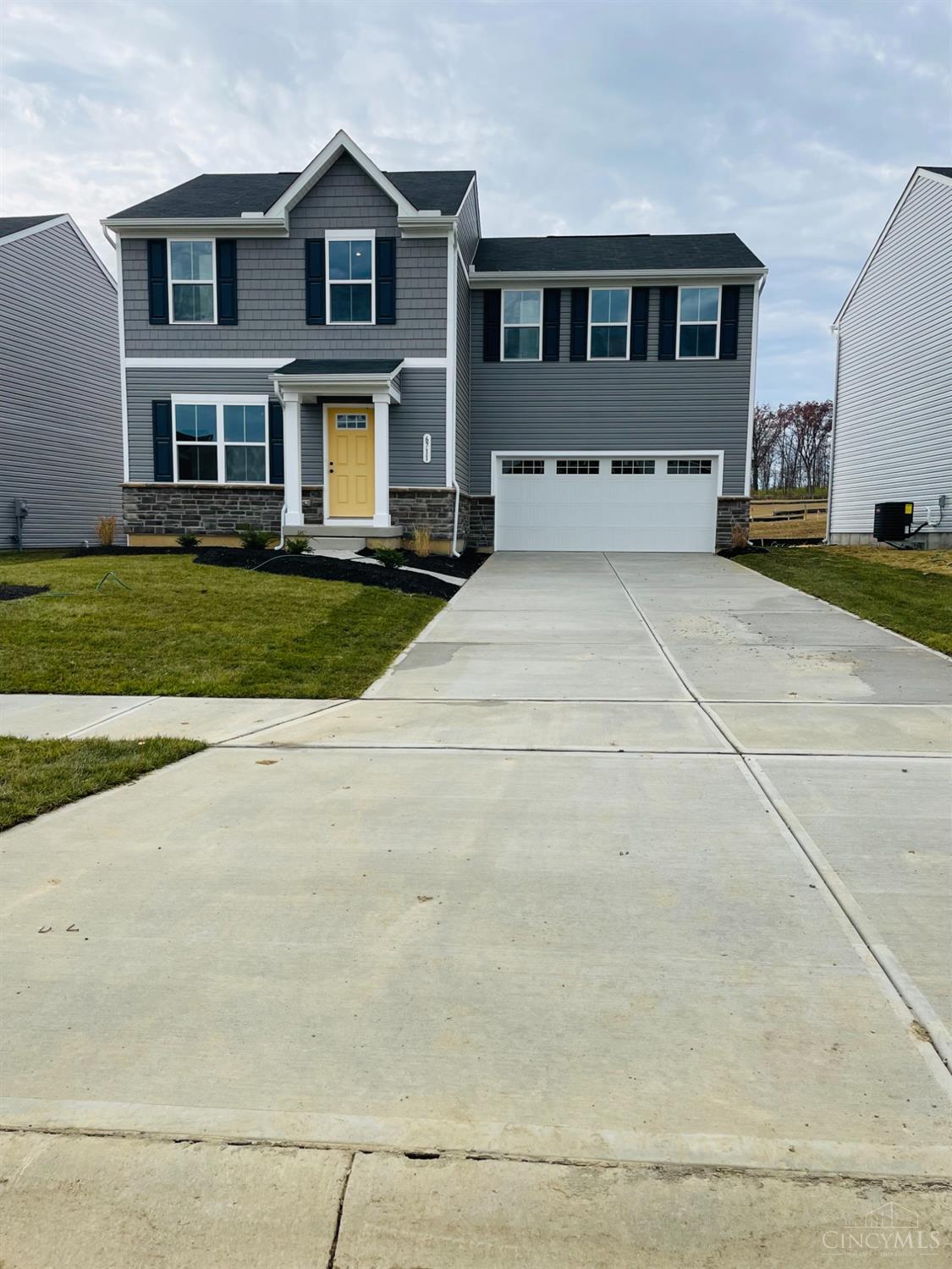 6711 Riverview Avenue  Middletown OH 45042 photo