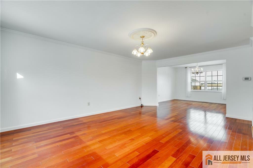 Property Photo:  59 Scarlet Drive  NJ 08859 