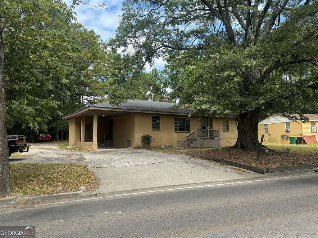 Property Photo:  566 Lamar Drive  GA 30297 