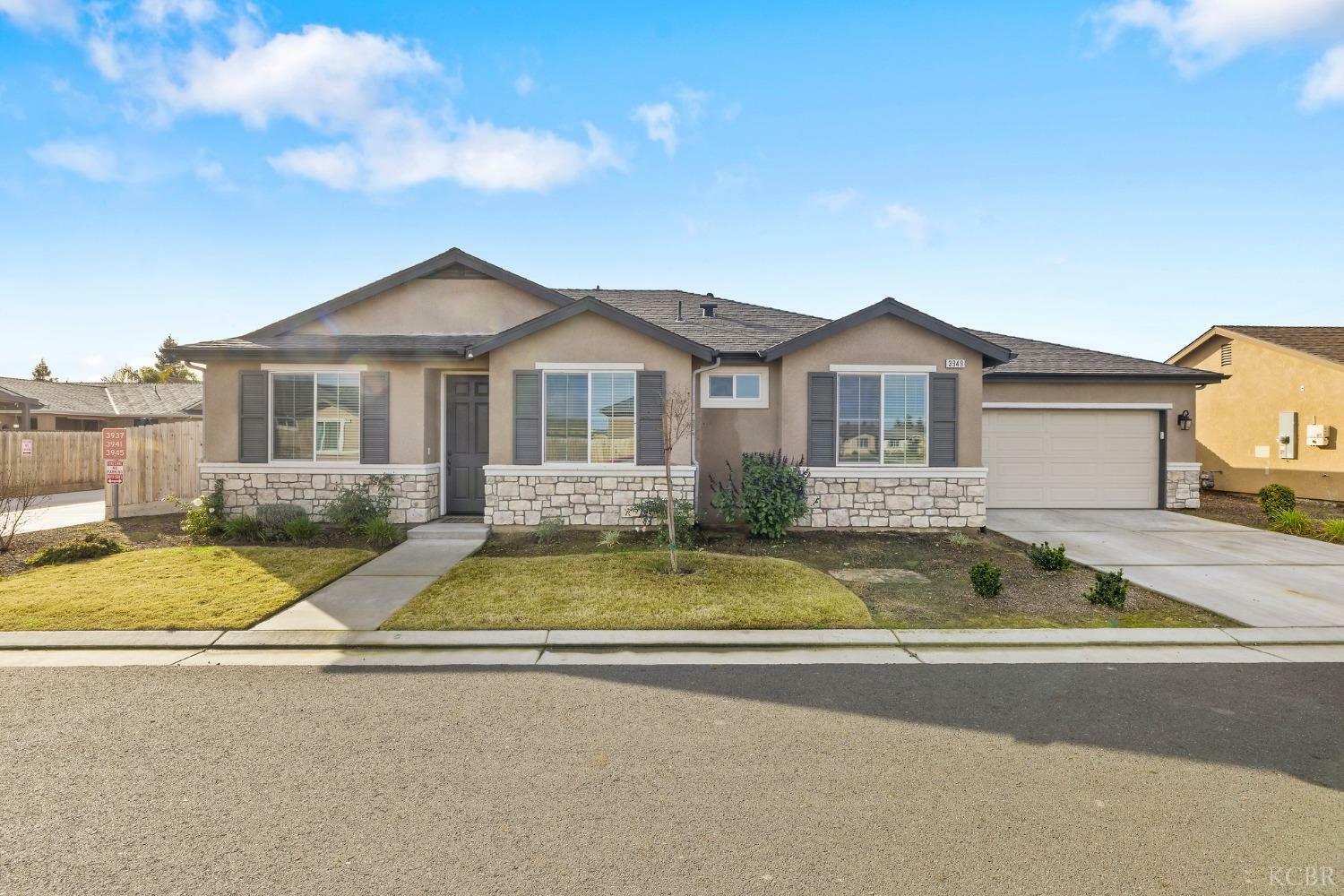 3949 W Nellis Avenue  Visalia CA 93277 photo