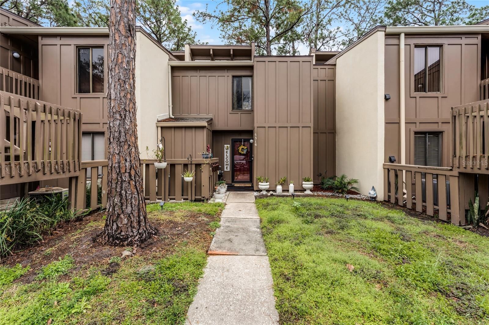 Property Photo: 5316 Pebble Beach Drive FL 32811