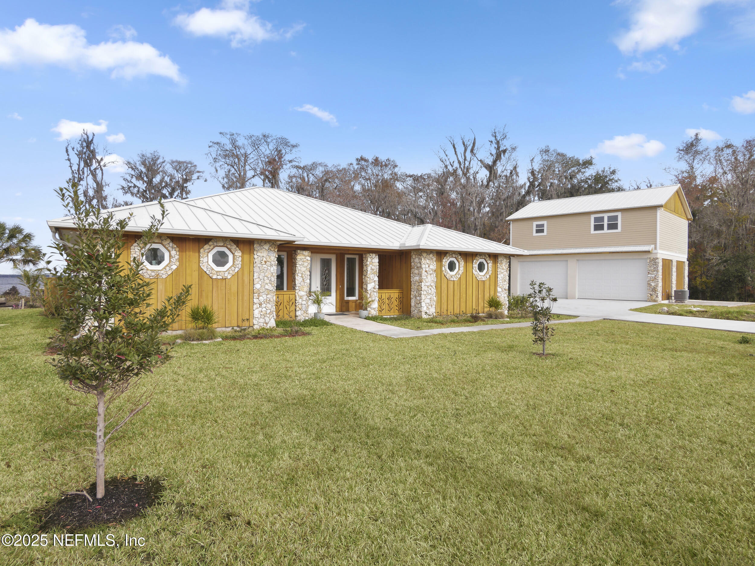 Property Photo:  159 Mays Cove Road  FL 32131 