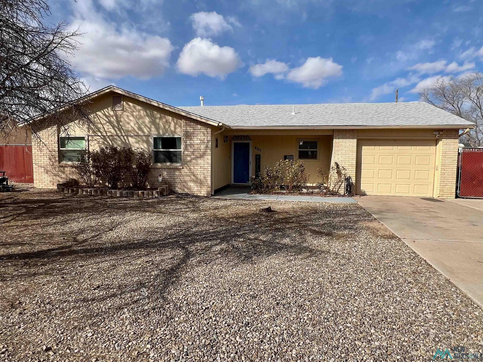 Property Photo: 405 Twin Diamond Road NM 88201