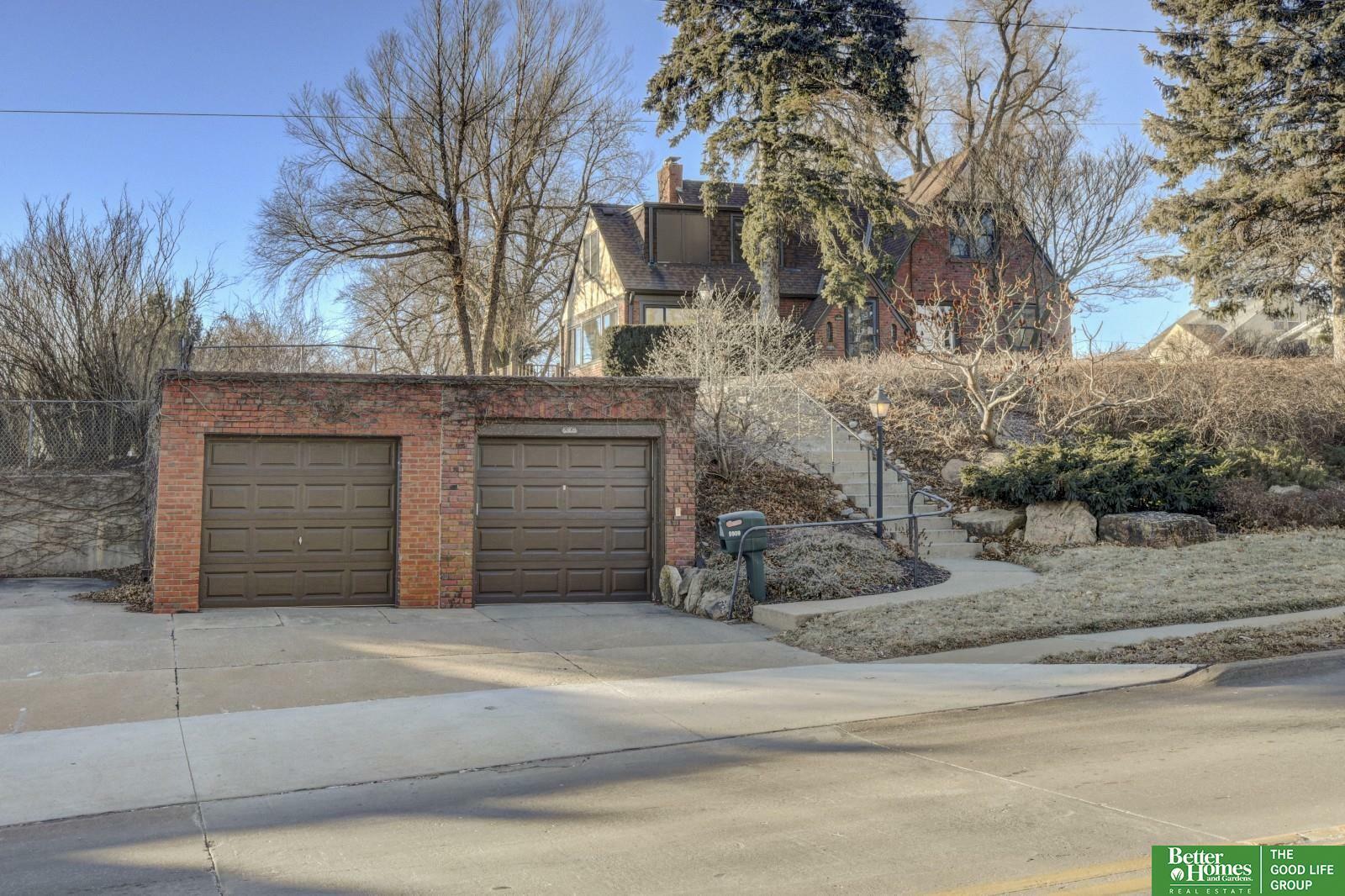5909 Blondo Street  Omaha NE 68104 photo