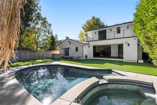 Property Photo: 5062 Woodley Avenue CA 91436