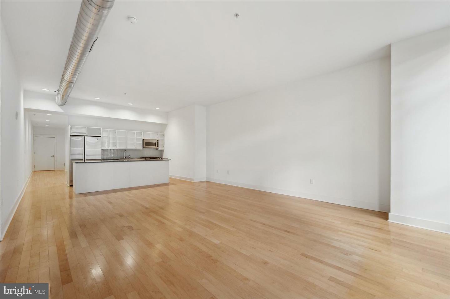 Property Photo:  1101 Locust Street 2A  PA 19107 