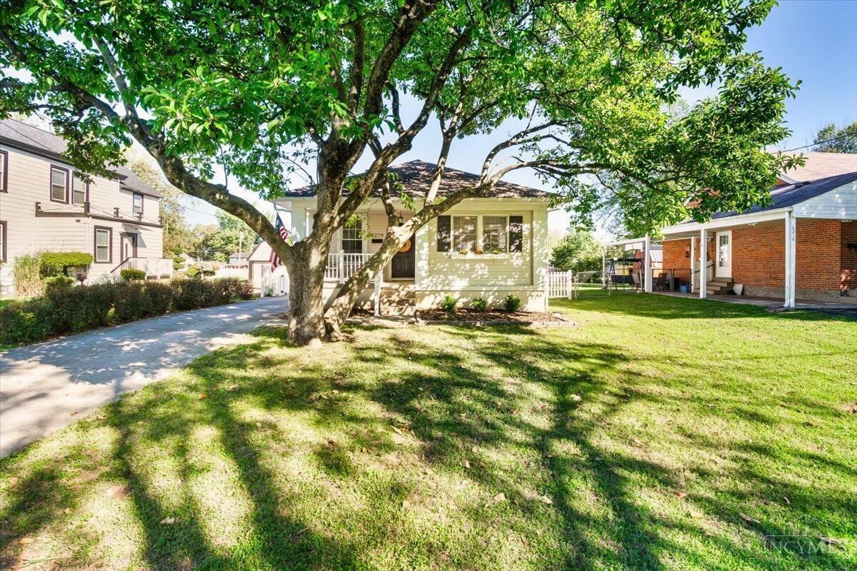 Property Photo:  4214 Woodlawn Avenue  OH 45236 