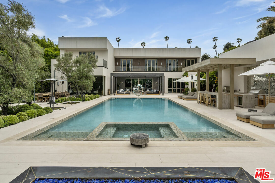 616 N Beverly Dr  Beverly Hills CA 90210 photo