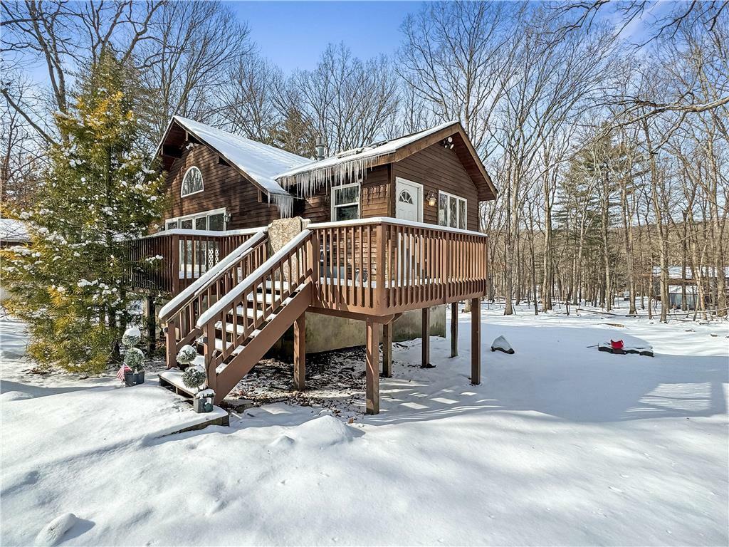 Property Photo: 1274 Park Drive PA 18302
