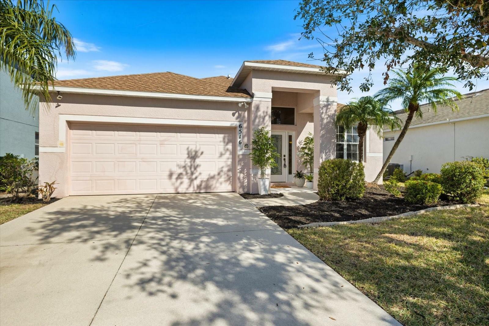 Property Photo:  6516 Rock Bridge Lane  FL 34222 