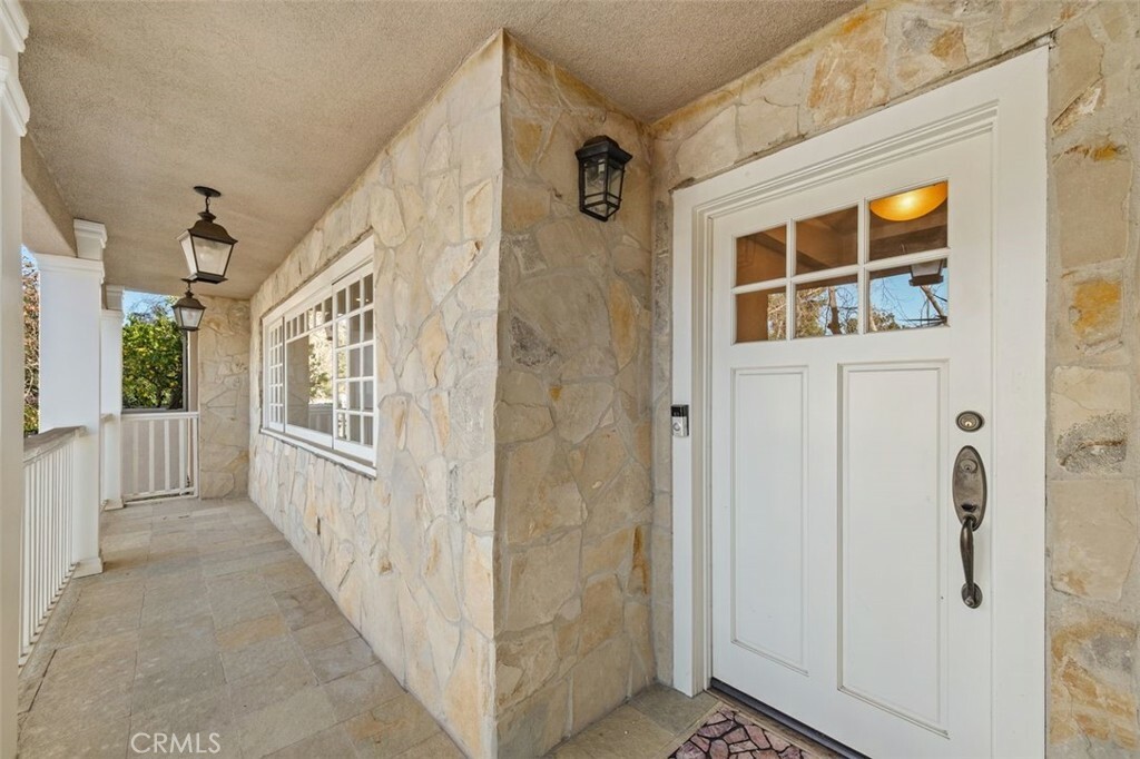 Property Photo:  12191 Laurel Terrace Drive  CA 91604 