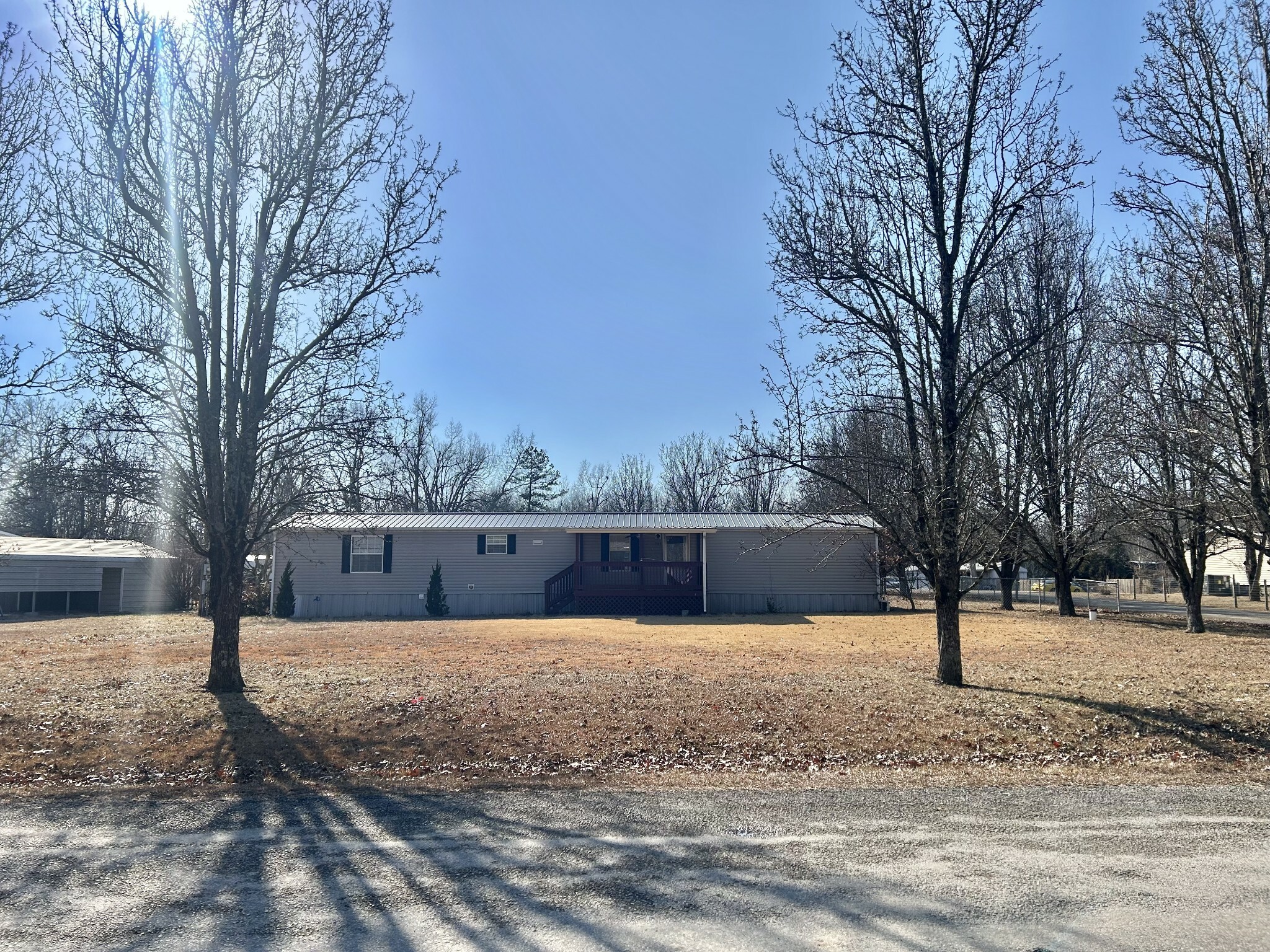 Property Photo:  725 Lakeshore Dr  TN 37018 