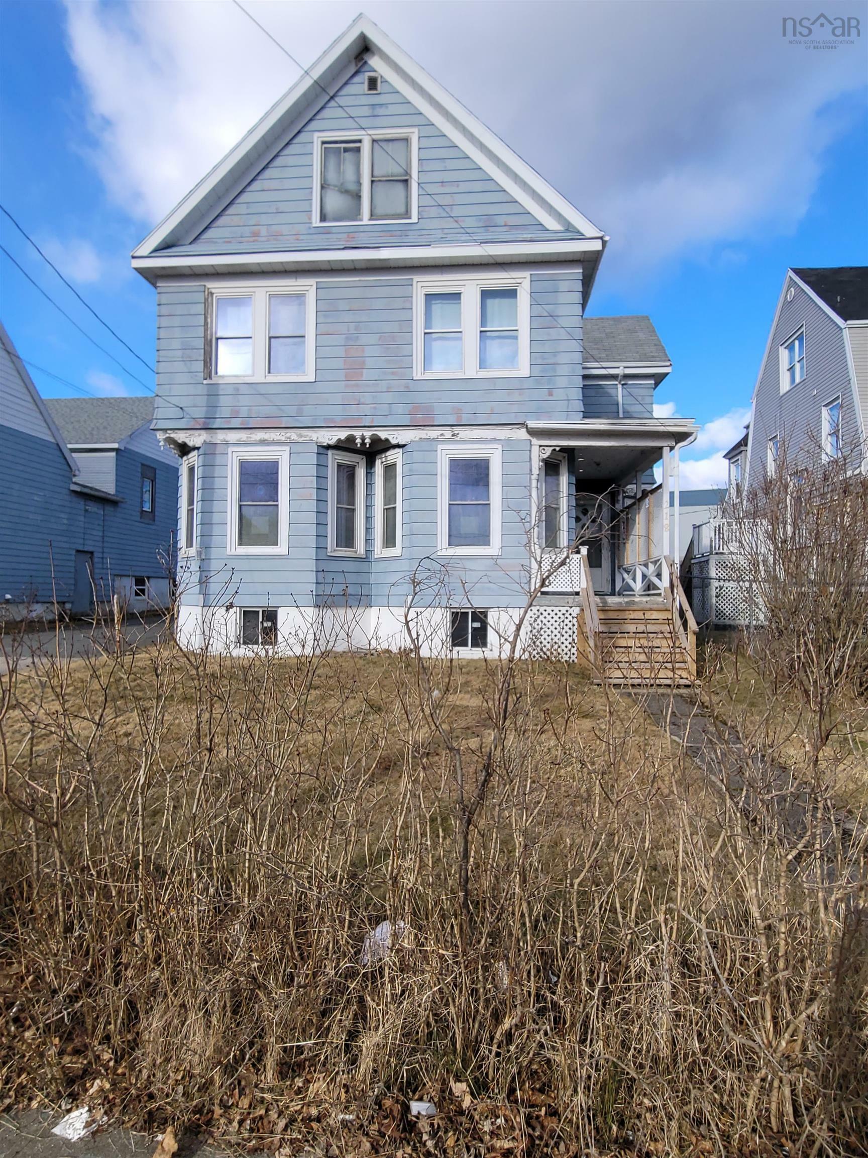 218 York Street  Glace Bay NS B1A 2L8 photo