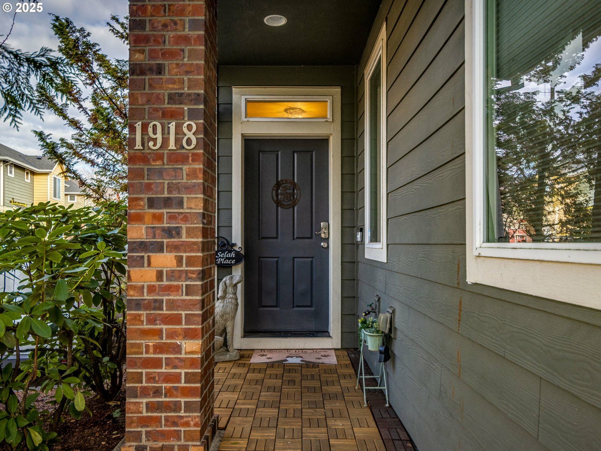 1918 NW Florence Ave  Gresham OR 97030 photo