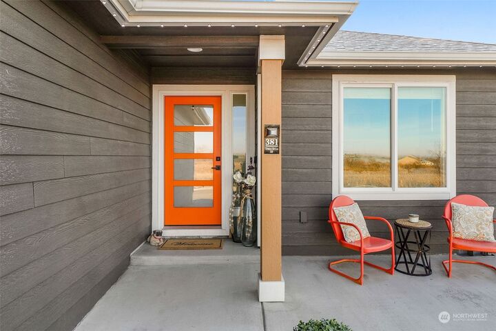 Property Photo: 381 Stacy Drive SE WA 98837