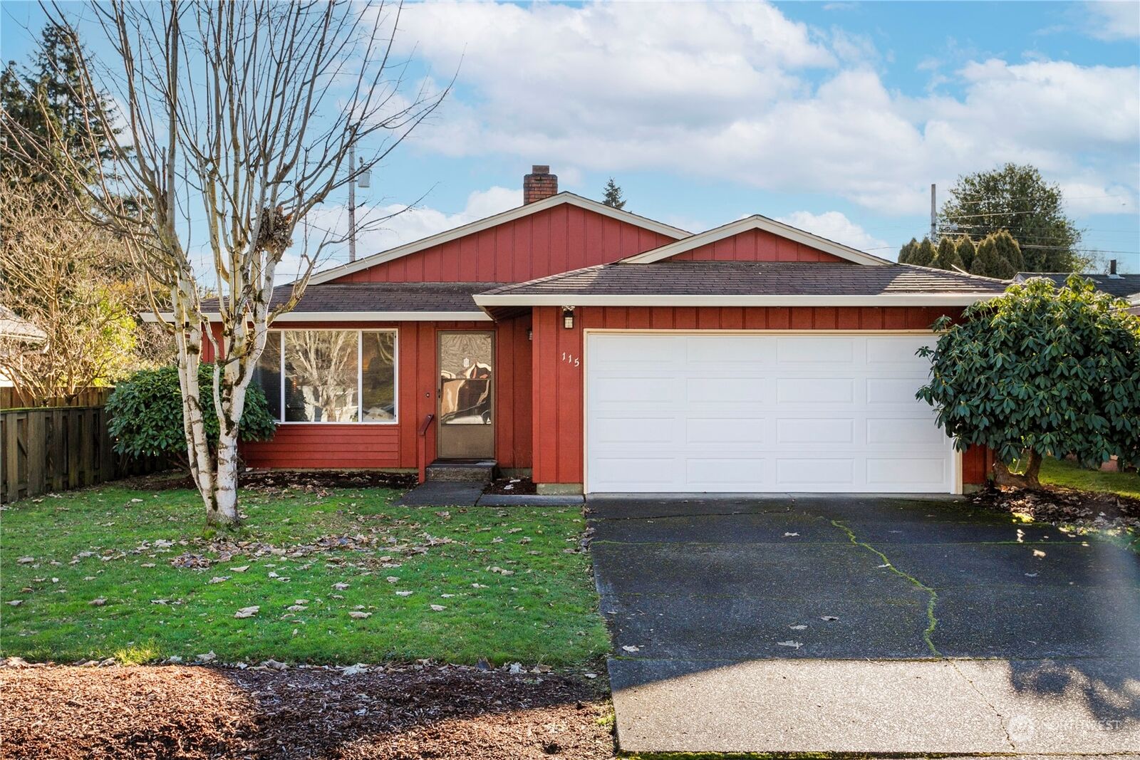 Property Photo:  115 NW 41st Street  WA 98660 