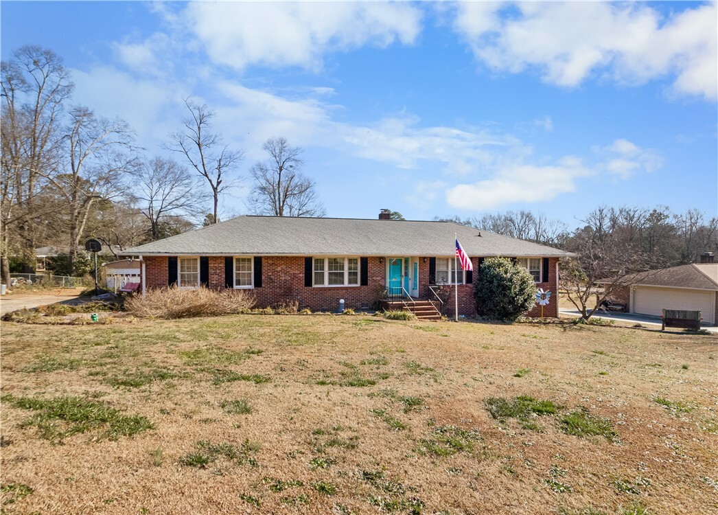 Property Photo:  109 Pine Tree Lane  SC 29625 
