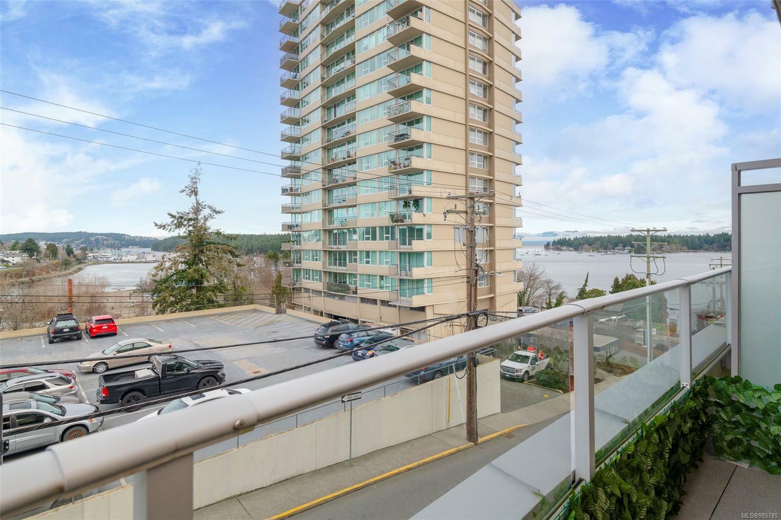 10 Chapel St 303  Nanaimo BC V9R 5H2 photo